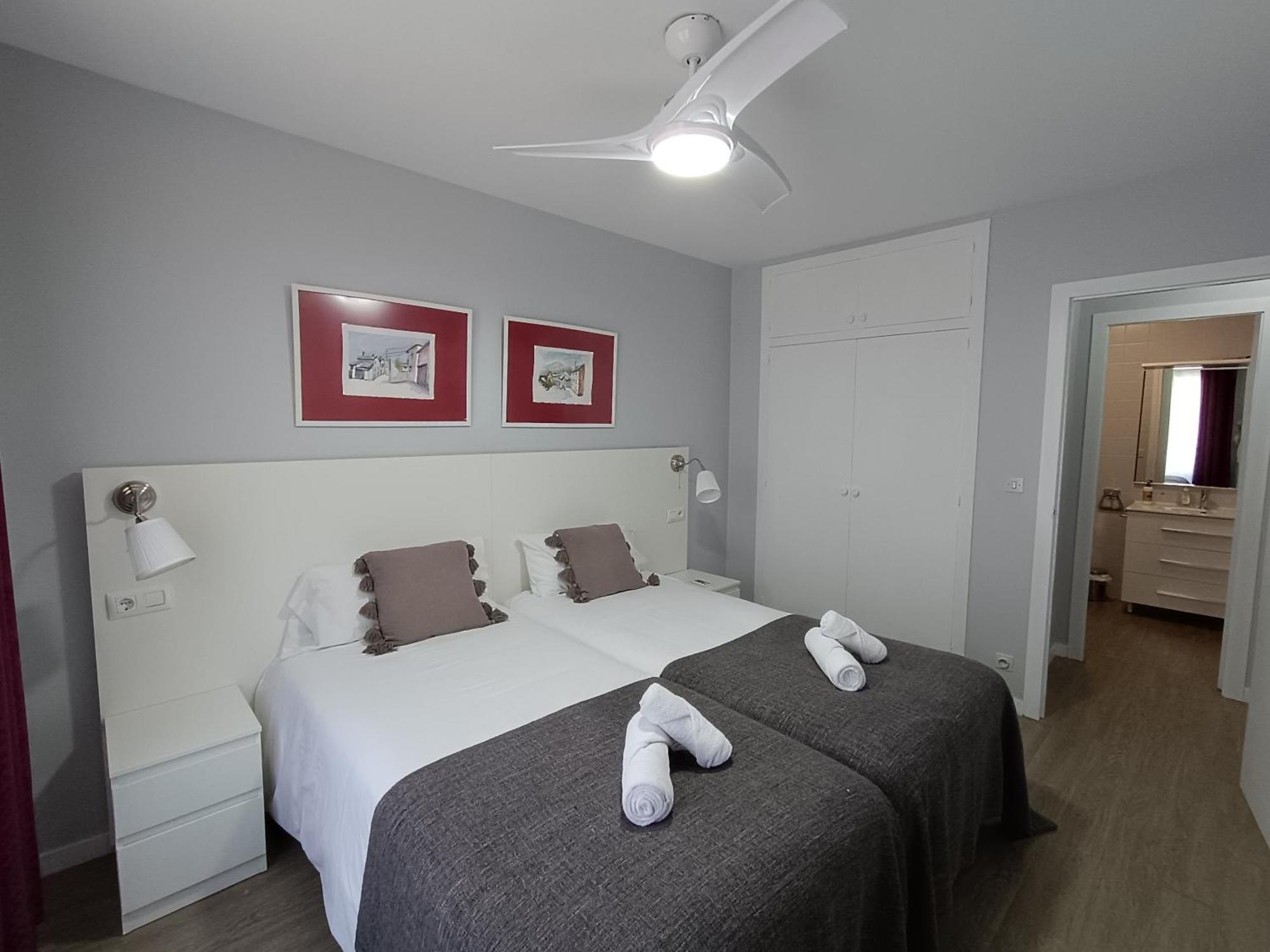 Suitedreams - Av. Fener Andorra la Vella Exteriör bild