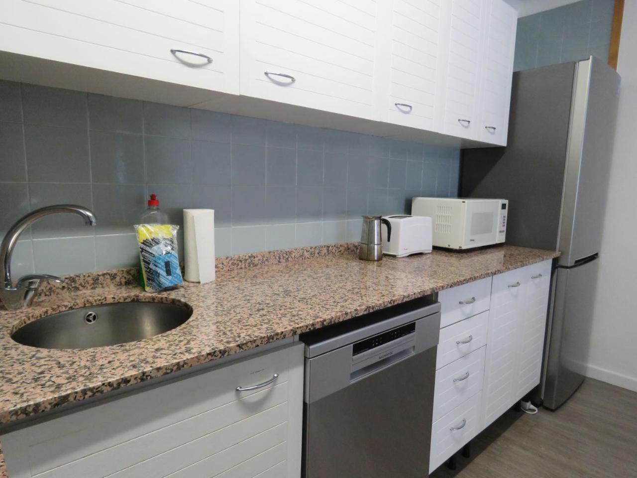 Suitedreams - Av. Fener Andorra la Vella Exteriör bild